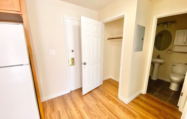 1 bed, 1 bath, 499 sqft, $1,395, Unit 103