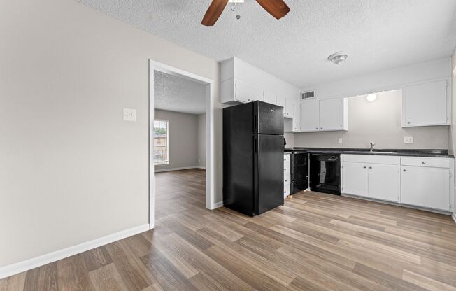 1 bed, 1 bath, 751 sqft, $850, Unit 3608C