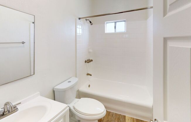 LXT - Lexington Ave Apts