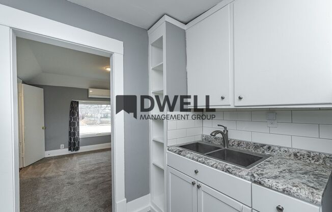 2 beds, 1 bath, 768 sqft, $1,050, Unit 2