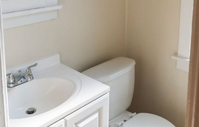 Studio, 1 bath, 355 sqft, $1,375, Unit 1948-3R
