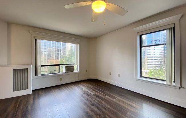 Studio, 1 bath, 527 sqft, $1,350, Unit 0416