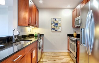 1 bed, 1 bath, 785 sqft, $2,800, Unit 805