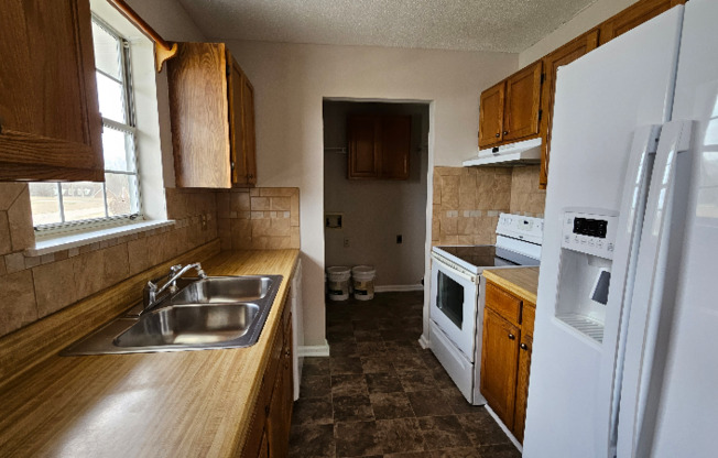 1433 JACKSON KING RD