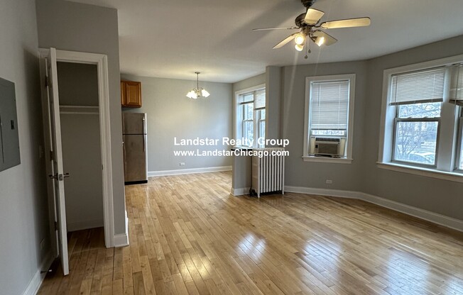 2900 North Kolmar Avenue