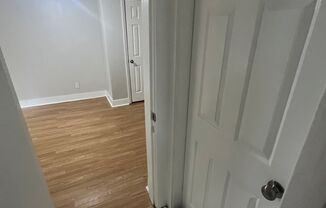 3 beds, 1 bath, $1,650