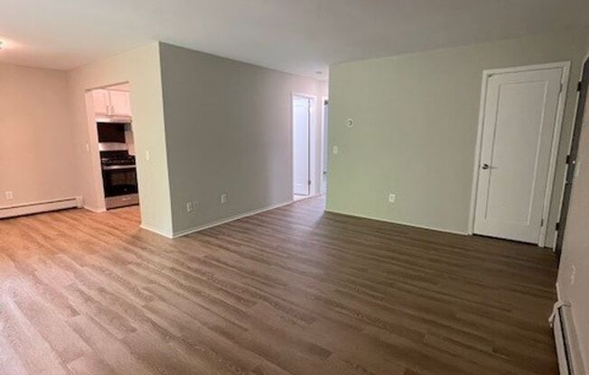 2 beds, 1 bath, 800 sqft, $1,450, Unit 861-D6