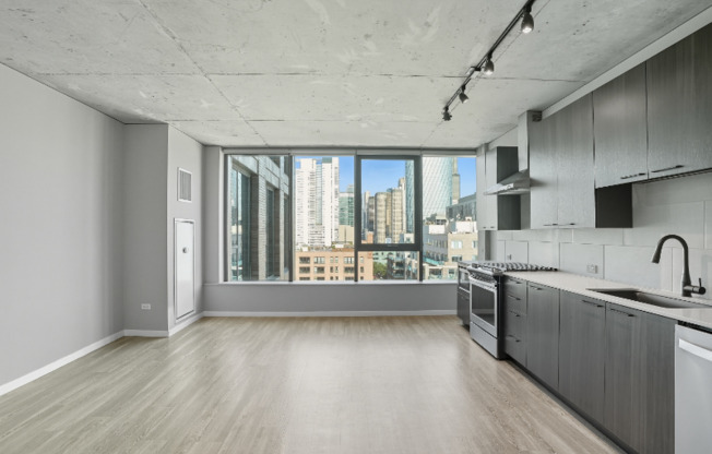 948 W WASHINGTON BLVD