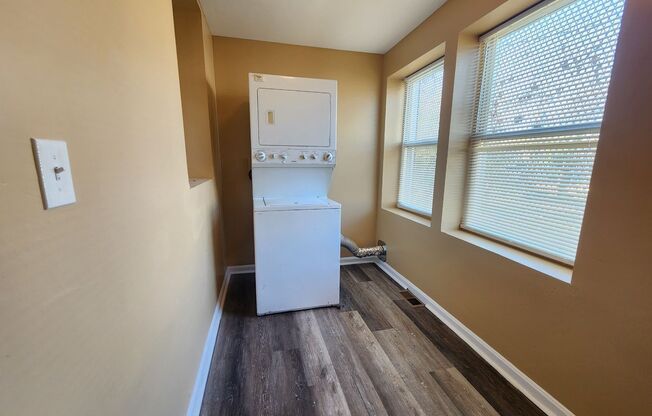 3 beds, 1 bath, $1,450