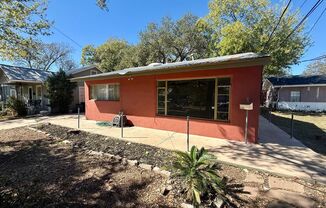 Artist's Reteat in Cherrywood!