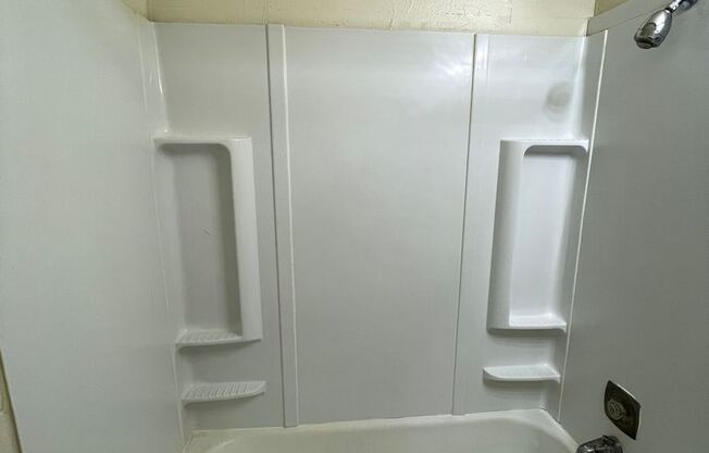 Studio, 1 bath, 267 sqft, $995, Unit 111