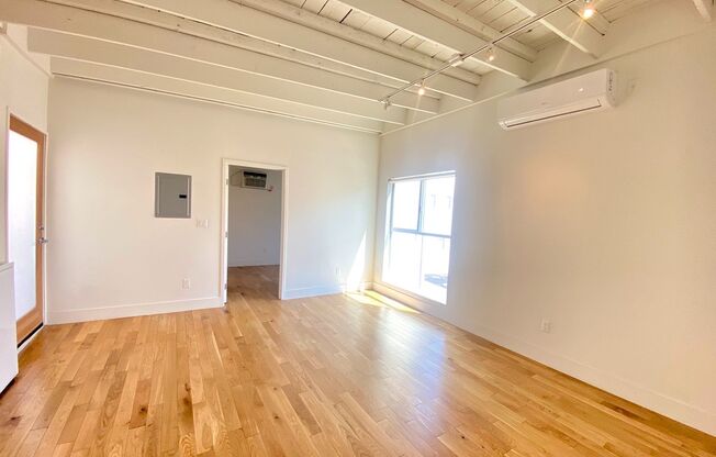 967 N. MADISON AVE