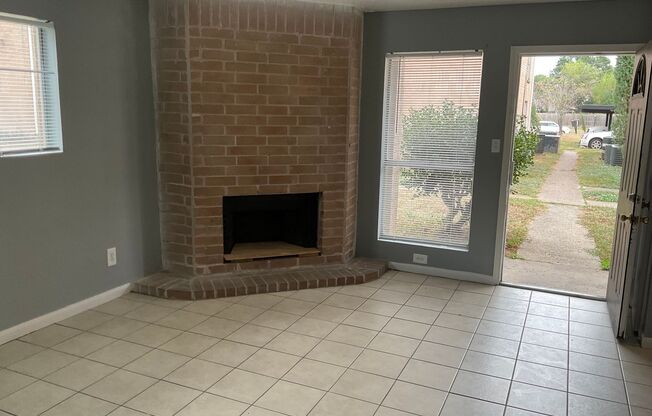 2 beds, 2 baths, $1,200, Unit 8923-B