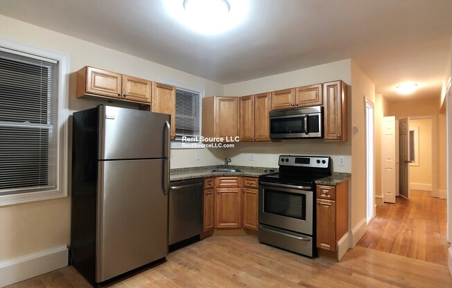 6 8 NASHUA ST