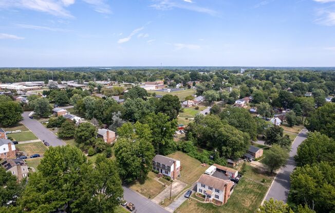 Stunning 4-Bedroom, 2.5-Bathroom Three-Story Home