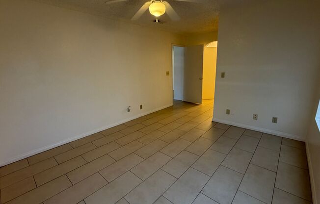 2 beds, 2 baths, $1,395, Unit # 2248