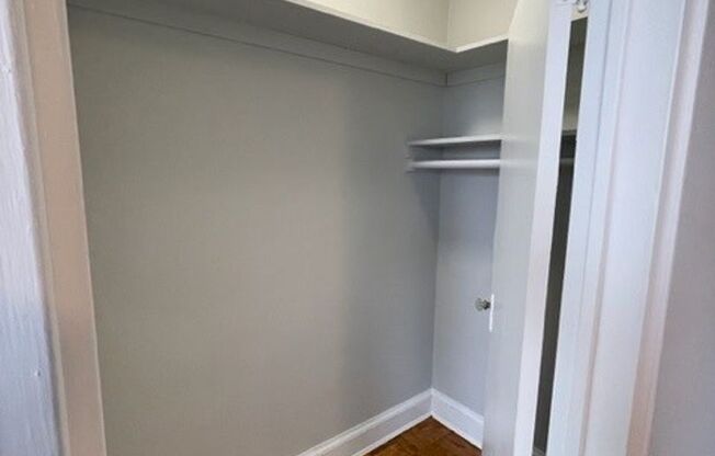 Studio, 1 bath, 340 sqft, $1,771, Unit 505