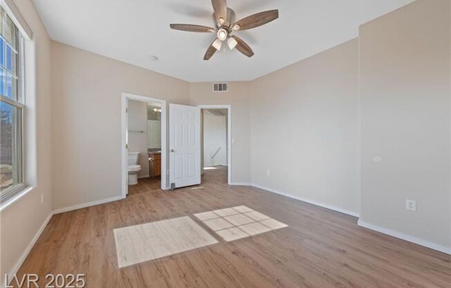 Updated 2bed, 2 bath condo
