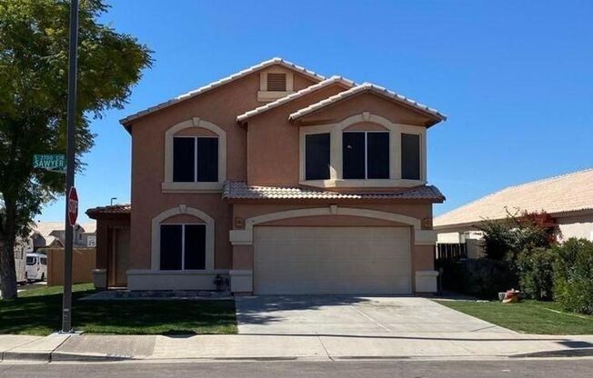 Superstition Springs 4 bedroom/3 baths w/ PRIVATE POOL