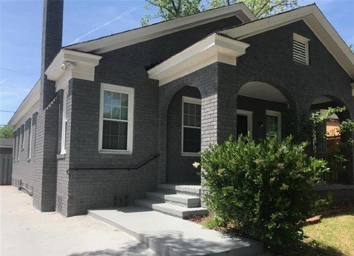 4BR/2BA Downtown House Walking Distance to Forsyth Park and Daffin Park