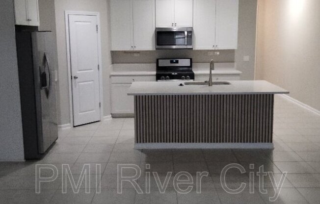 11233 MINNETTA CT