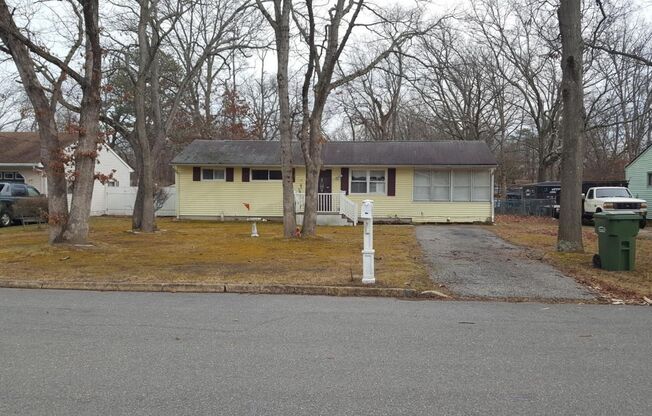 3 Bedroom, 1 Bathroom, Plus enclosed porch