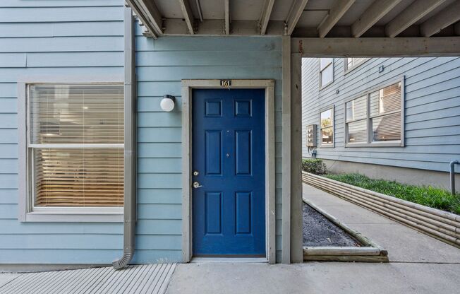 1 bed, 1 bath, 595 sqft, $1,350, Unit #161