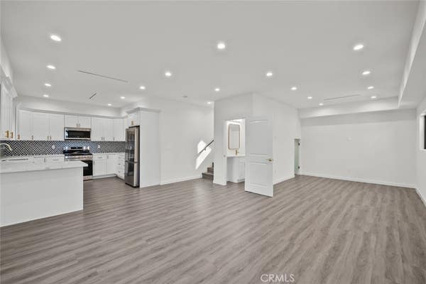 22835 STYLES ST