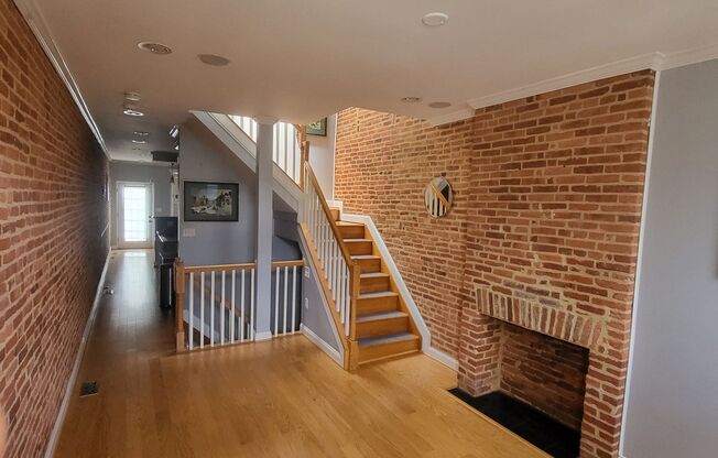 Charming 2Bed/3Bath in Patterson Place
