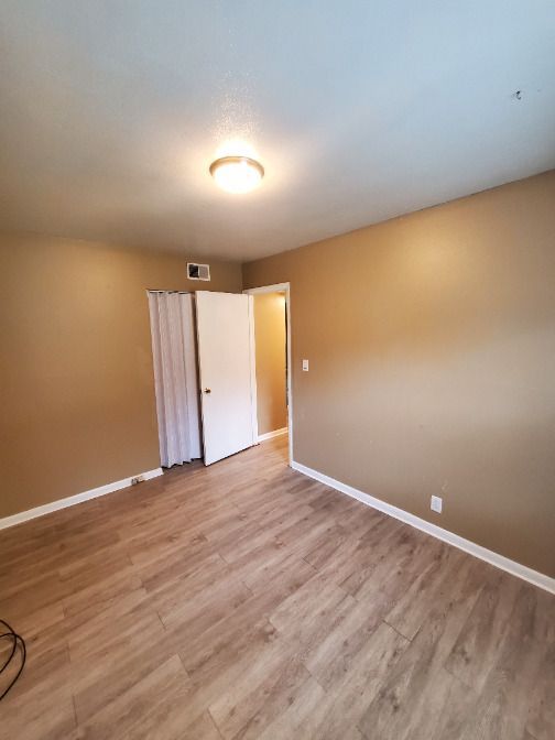 1336 E RANDOLPH CT