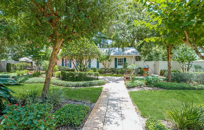 Spacious Cottage in College Park