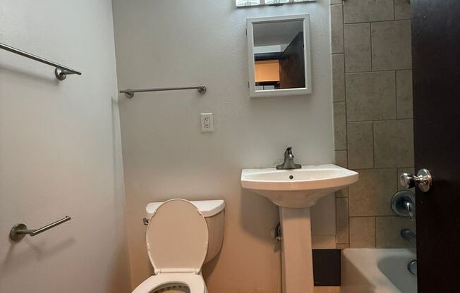 Studio, 1 bath, $695, Unit 410