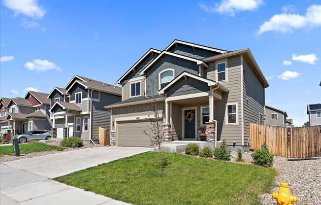 Beautiful 4 Bed 3 Bath in Lorson Ranch!!!