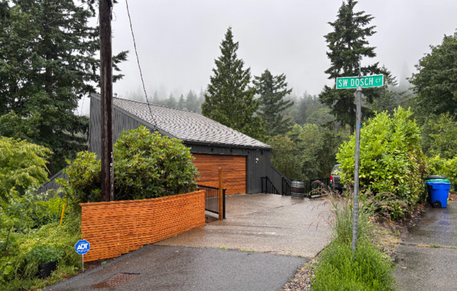 3609 SW 38 AVE