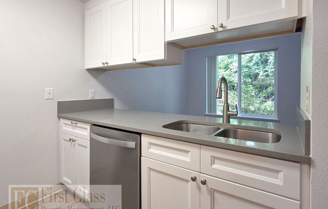 3602 SW BEAVERTON HILLSDALE HWY, UNIT 1