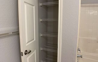 2 beds, 2 baths, $1,850, Unit Unit 224