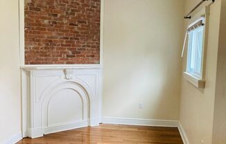 1207 Reddour Street