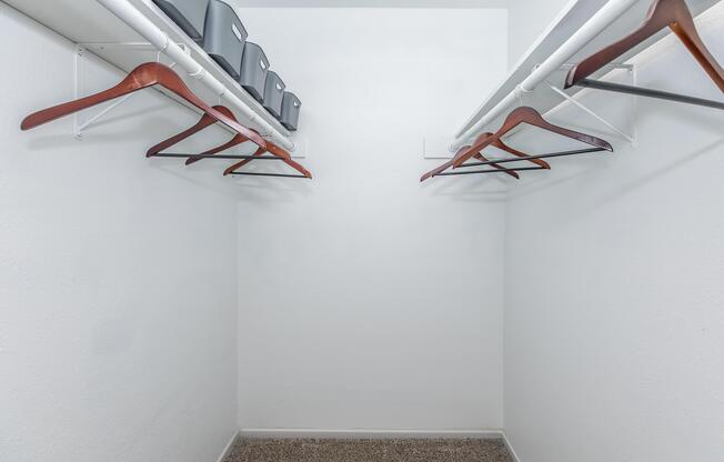 2 beds, 2 baths, 952 sqft, $1,449