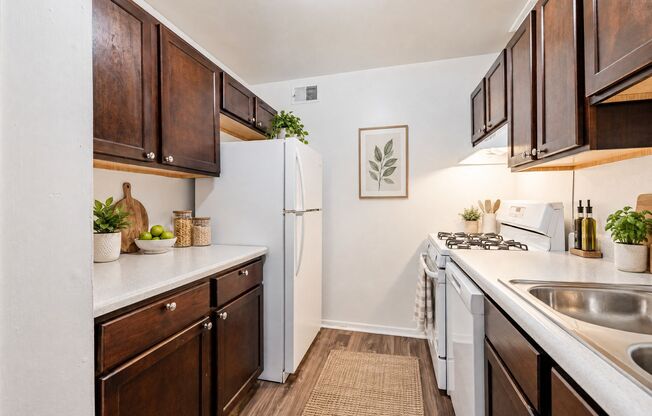 2 beds, 1 bath, 987 sqft, $1,399, Unit 2288-02