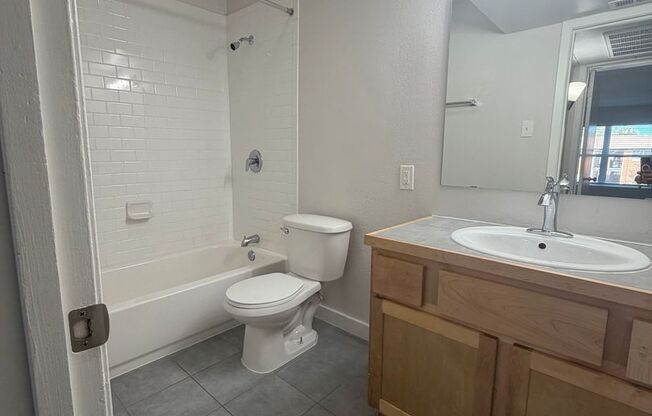 1 bed, 1 bath, 750 sqft, $1,110, Unit ABB-1-206