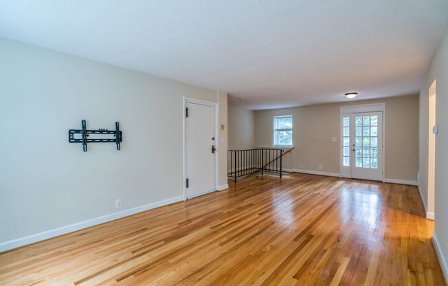 2 beds, 2 baths, $2,940, Unit # #A 2