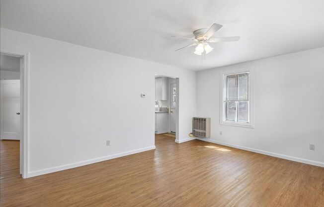 1530 Stanton St. #A - 2 bedroom | 1 bath | Lower unit