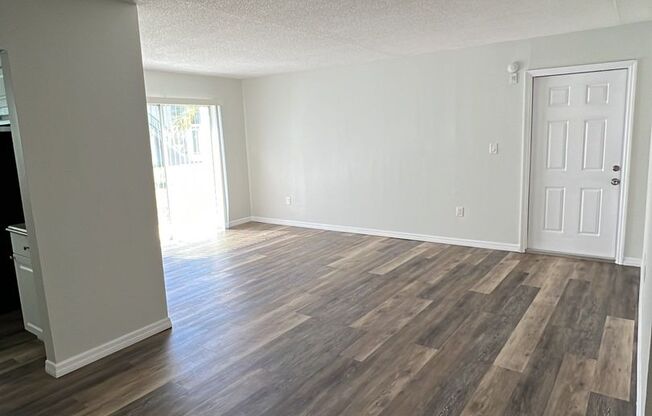 2 beds, 1.5 baths, 800 sqft, $1,700, Unit 133