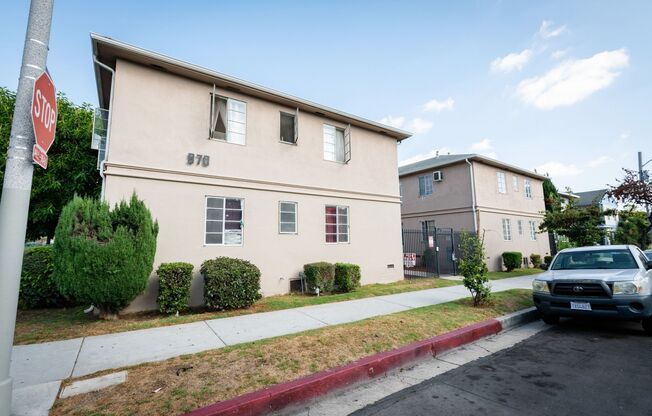 970 N. Serrano Ave.