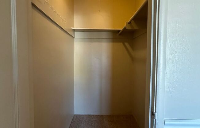 1 bed, 1 bath, $1,575, Unit 07