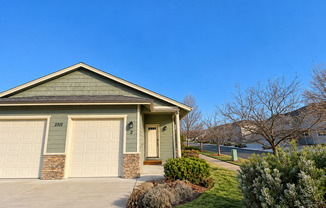 Mary Rose Pl., 2301 NE - 02301-MARY-00