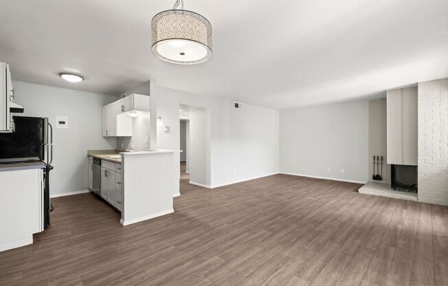 1 bed, 1 bath, 615 sqft, $900, Unit 110