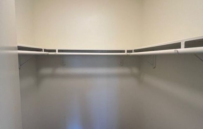 1 bed, 1 bath, 716 sqft, $2,150, Unit F020