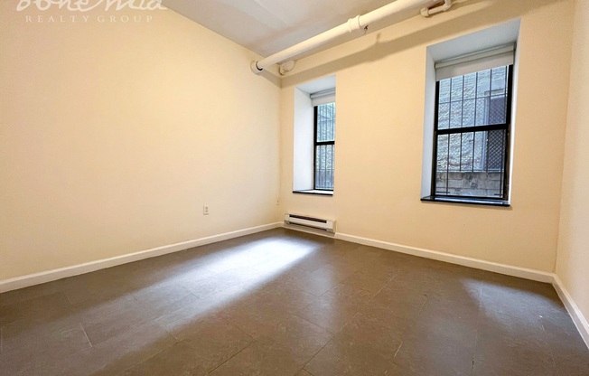 350 Manhattan Ave