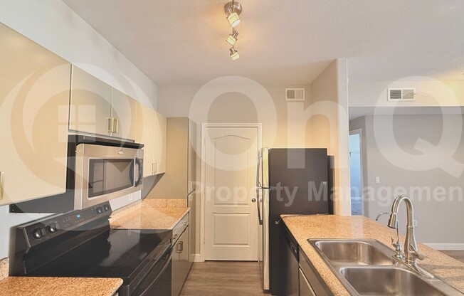 2 beds, 2 baths, 903 sqft, $1,499, Unit 3062